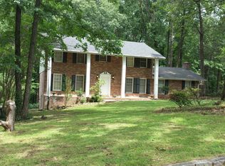 1634 Whisperwood Trl, Stone Mountain, GA 30088