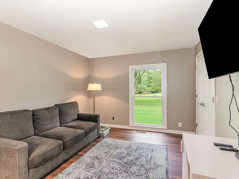 2228 Bowman Rd — Photo 30