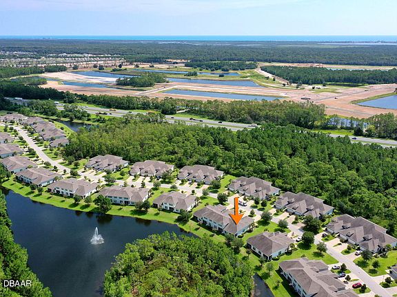 4th image of 807 Aldenham Ln