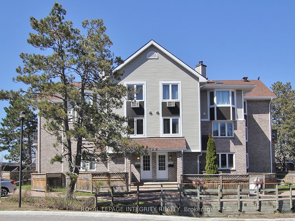 1st image of 3 Stonebank Cres #10