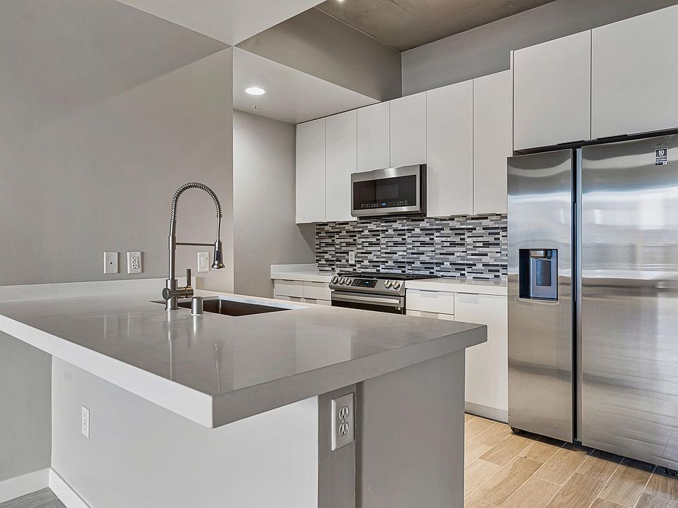 1st image of 353 Bonneville Ave Unit 523