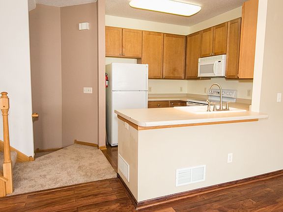 4th image of 650 Kingfisher Ln APT I