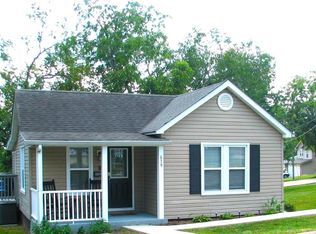 639 Fletcher St, De Soto, MO 63020