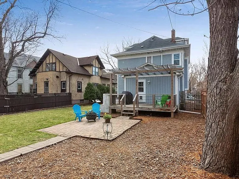 3017 Harriet Ave — Photo 4