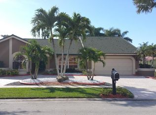10760 NW 2nd St, Plantation, FL 33324