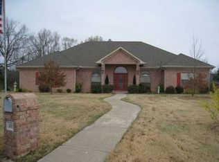 300 Ranch Ridge Ct, Jacksonville, AR 72076