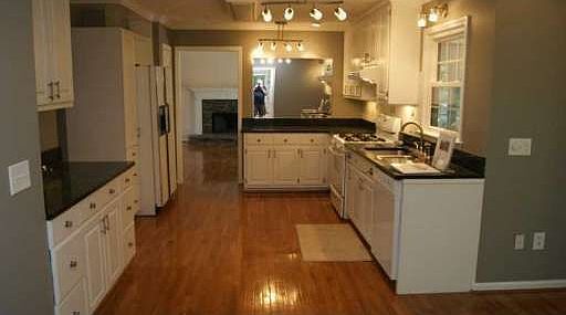 2nd image of 5039 Southland Dr