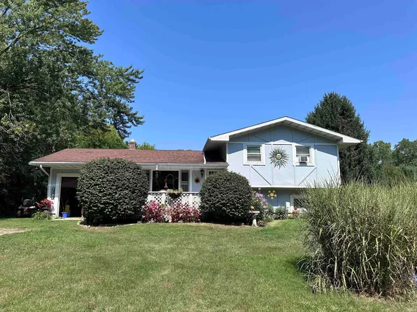 6706 E 1120 N, Syracuse, IN 46567