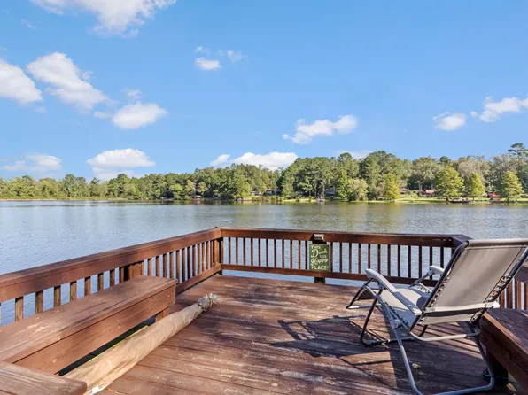 37 Our St, Havana, FL 32333