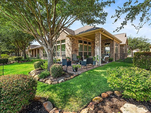 3rd image of 9234 E Canyon Lake Springs Dr
