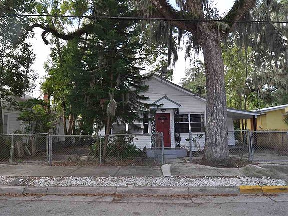 4th image of 30 Arenta St