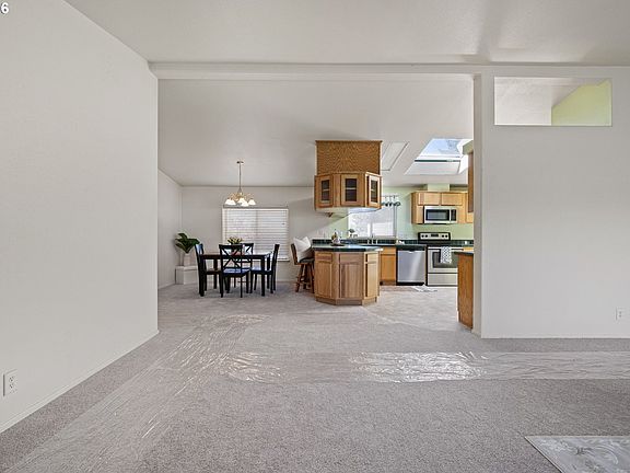 4th image of 145 River Rd Unit 13