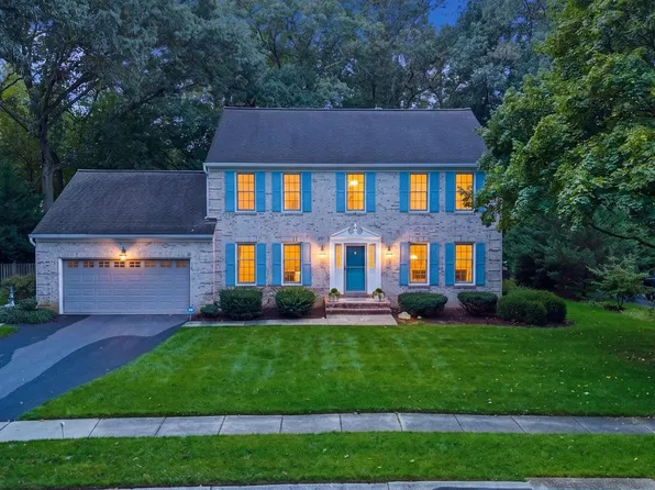 405 Fox Den Ln, Millersville, MD 21108