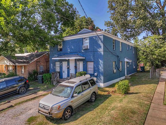 3rd image of 1912 Hubert Ave