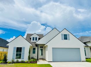 205 Buenos Aires Ave, Youngsville, LA 70592