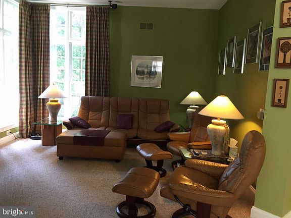 4th image of 33033 Conservation Dr