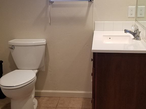 4th image of 329 Haydon St #200