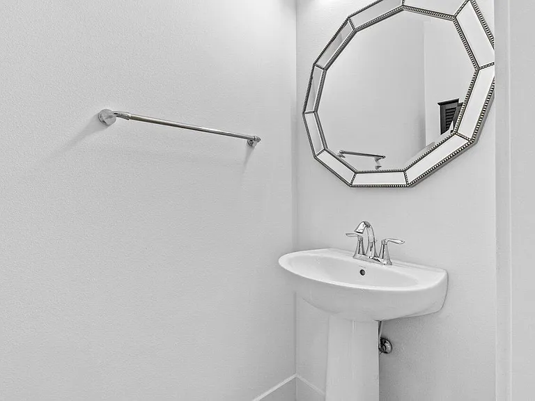 7115 Edison Pl — Photo 29