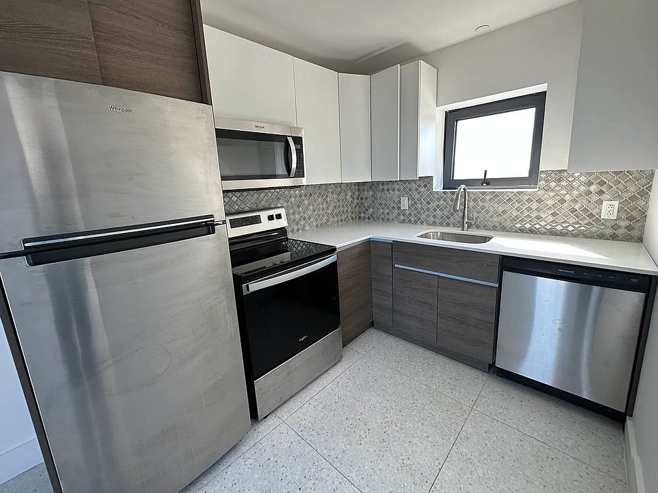 1st image of 1601 E 19th St #7A