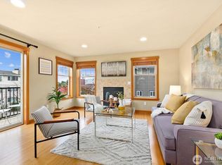 745 N 95th St #A, Seattle, WA 98103