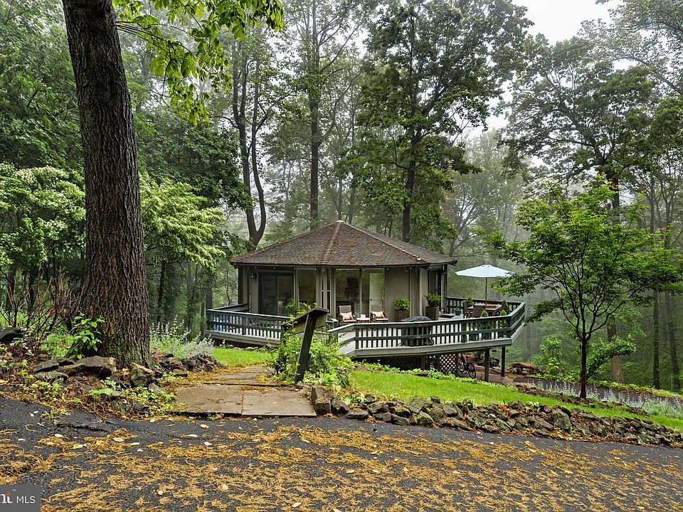 42 Solebury Mountain Rd, New Hope, PA 18938 | Zillow