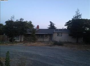 1093 W Cypress Rd, Oakley, CA 94561