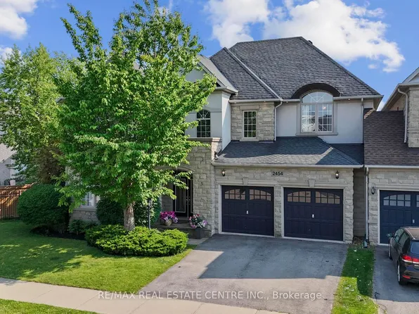 2454 Springforest Dr, Oakville, ON L6M 0A1