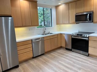 20 Seaview Dr, Santa Barbara, CA 93108