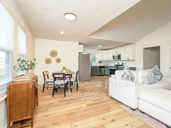 2422 Queen St, Winston Salem, NC 27103