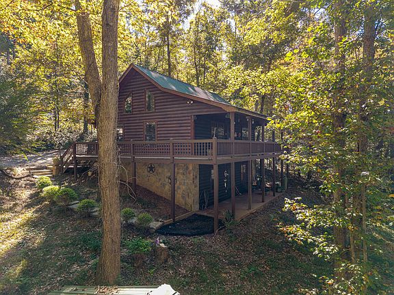 2nd image of 431 Sunrise Valley Rd