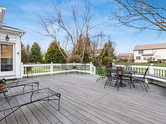 4th image of 4034 Pioneer Ct