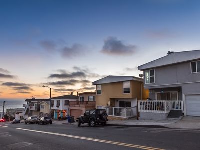 225 Rosecrans Ave, Manhattan Beach, CA, 90266