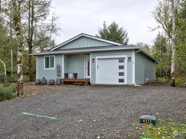 361 Olympic View Avenue NE, Ocean Shores, WA 98569