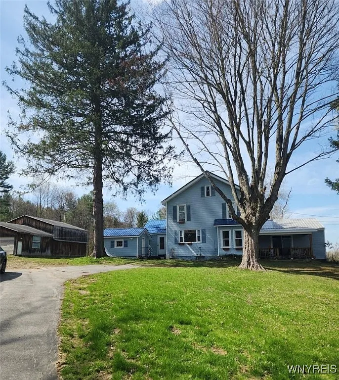 4013 Route 380 photo 1