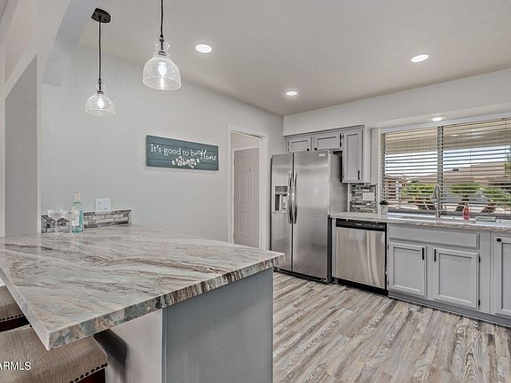 5th image of 7906 E NEVILLE Avenue