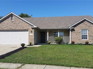 68 Clear Spring Ln, Trafalgar, IN 46181