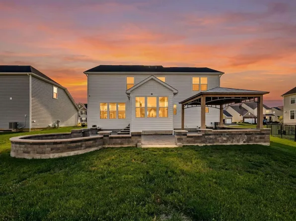 637 Bald Eagle Dr, Delaware, OH 43015