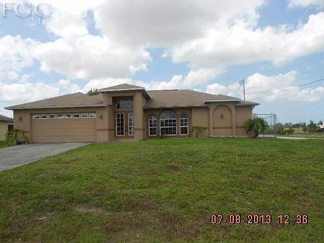 1st image of 710 SW 25th Ter