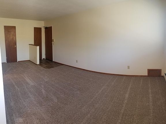 4th image of 1815 Garfield St NE