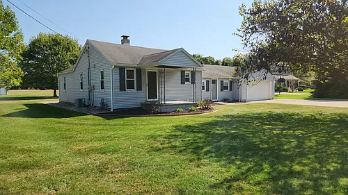 57222 Pear Rd Photo 1