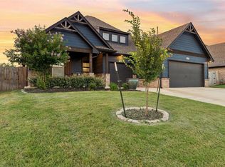 1309 Broadmoore Blvd, Moore, OK 73160