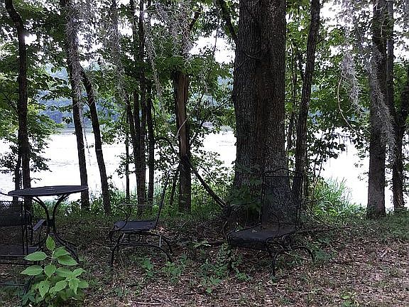 3rd image of 55 Egrett Ln