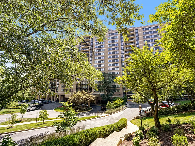 5500 Holmes Run Pkwy #510 — Photo 57