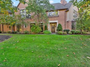 13900 S Park Blvd UNIT 8, Shaker Heights, OH 44120