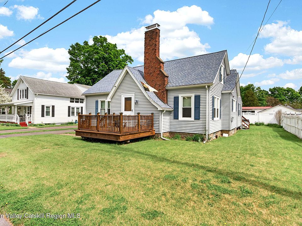 1st image of 56 Esopus Avenue
