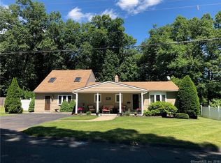 65 Sharren Ln, Enfield, CT 06082