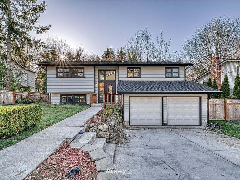 1st image of 4627 123rd Ave SE