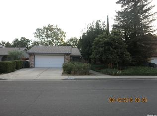 2040 Smokey Dr, Los Banos, CA 93635