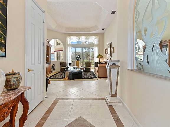 4th image of 11613 Puerto Boulevard