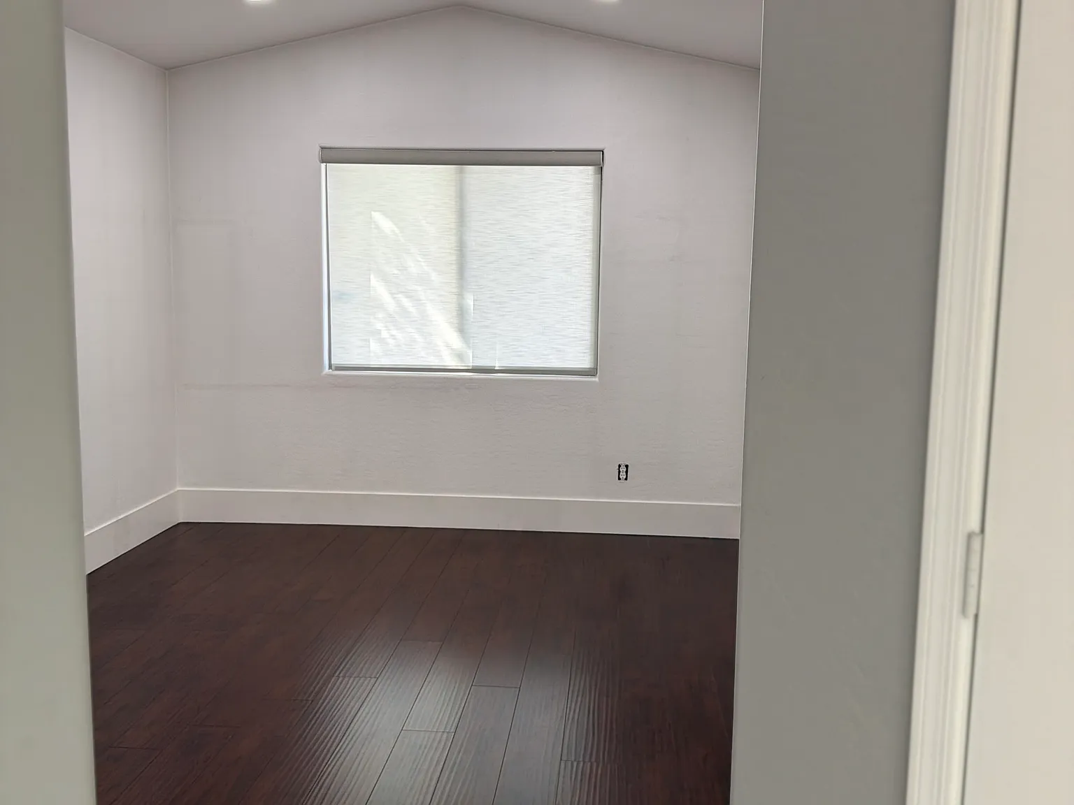 4 bed, 2.5 bath, 2439 sqft, $3,499 — Photo 2